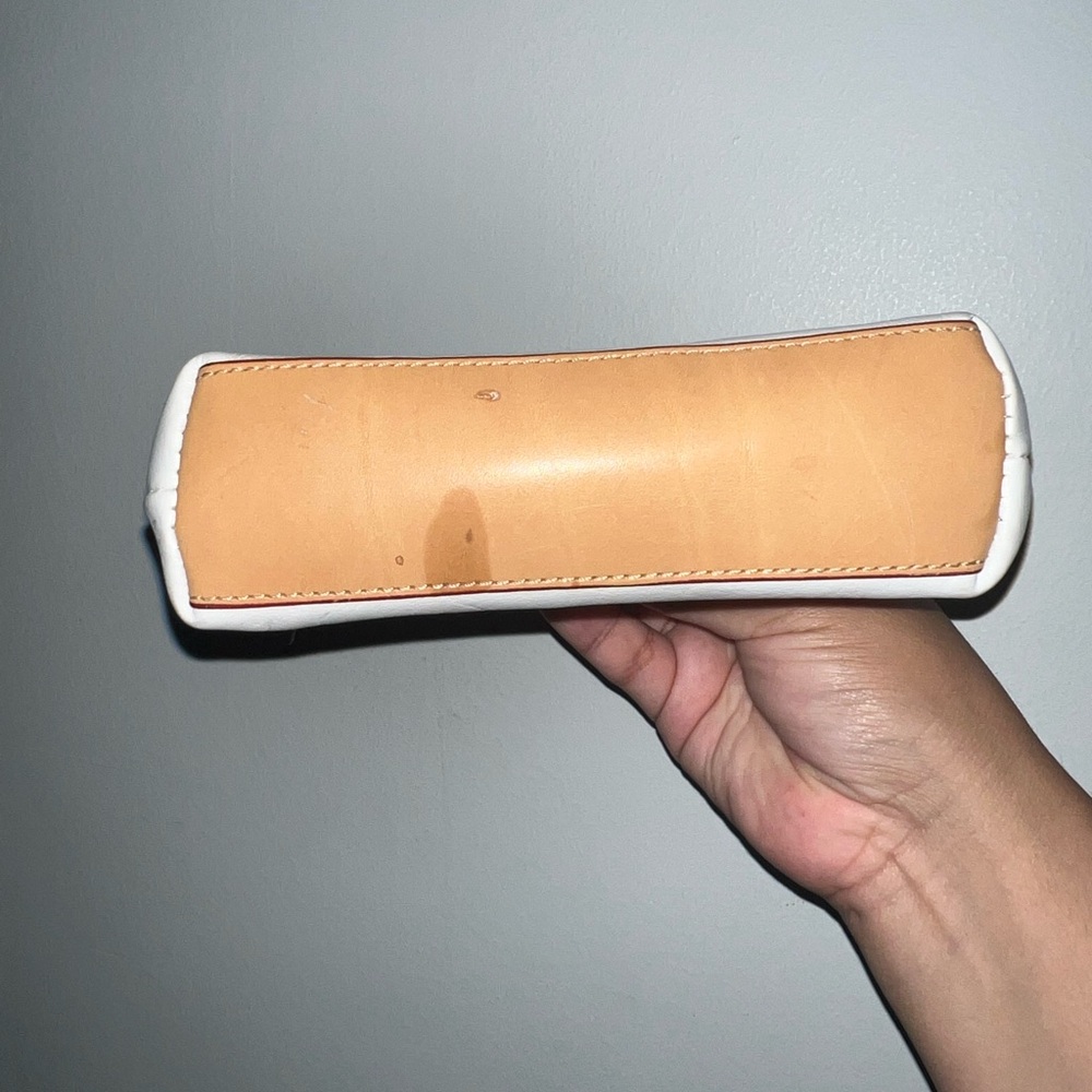 Dooney & Bourke White and Tan Leather Pouch - Picture 3 of 5